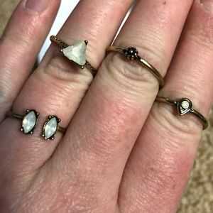 Set of rings